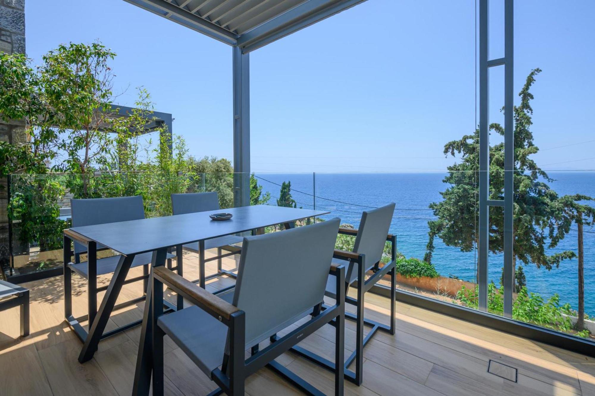 Mani Suites Agios Nikolaos  Exterior photo