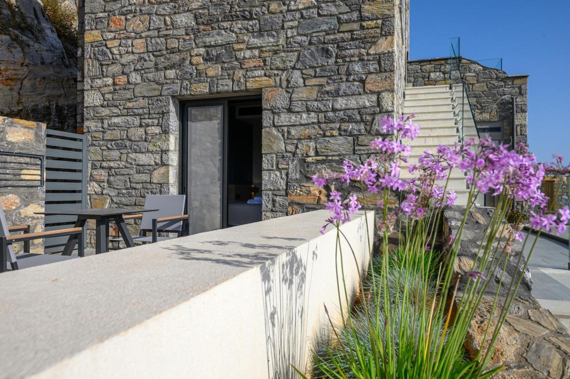 Mani Suites Agios Nikolaos  Exterior photo