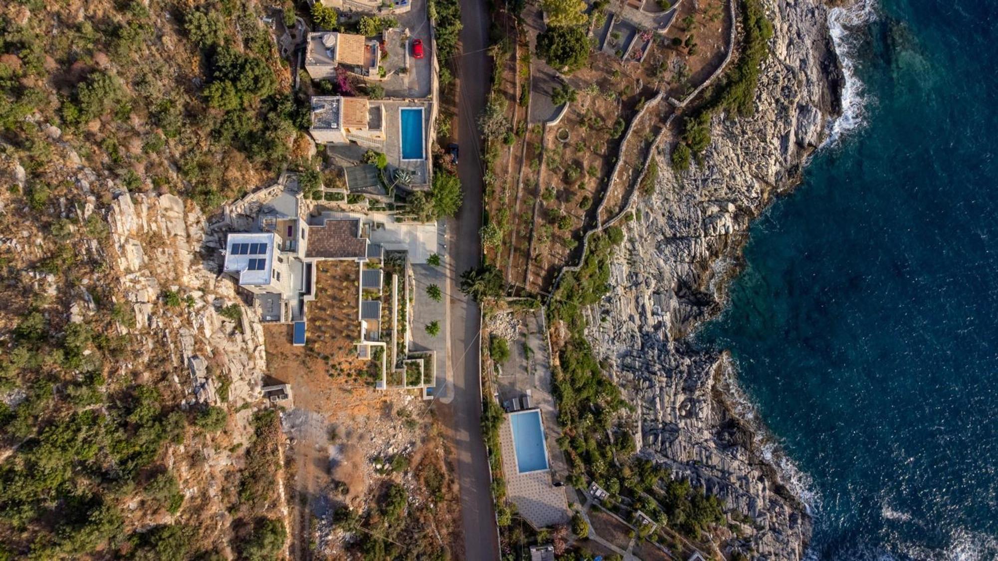 Mani Suites Agios Nikolaos  Exterior photo