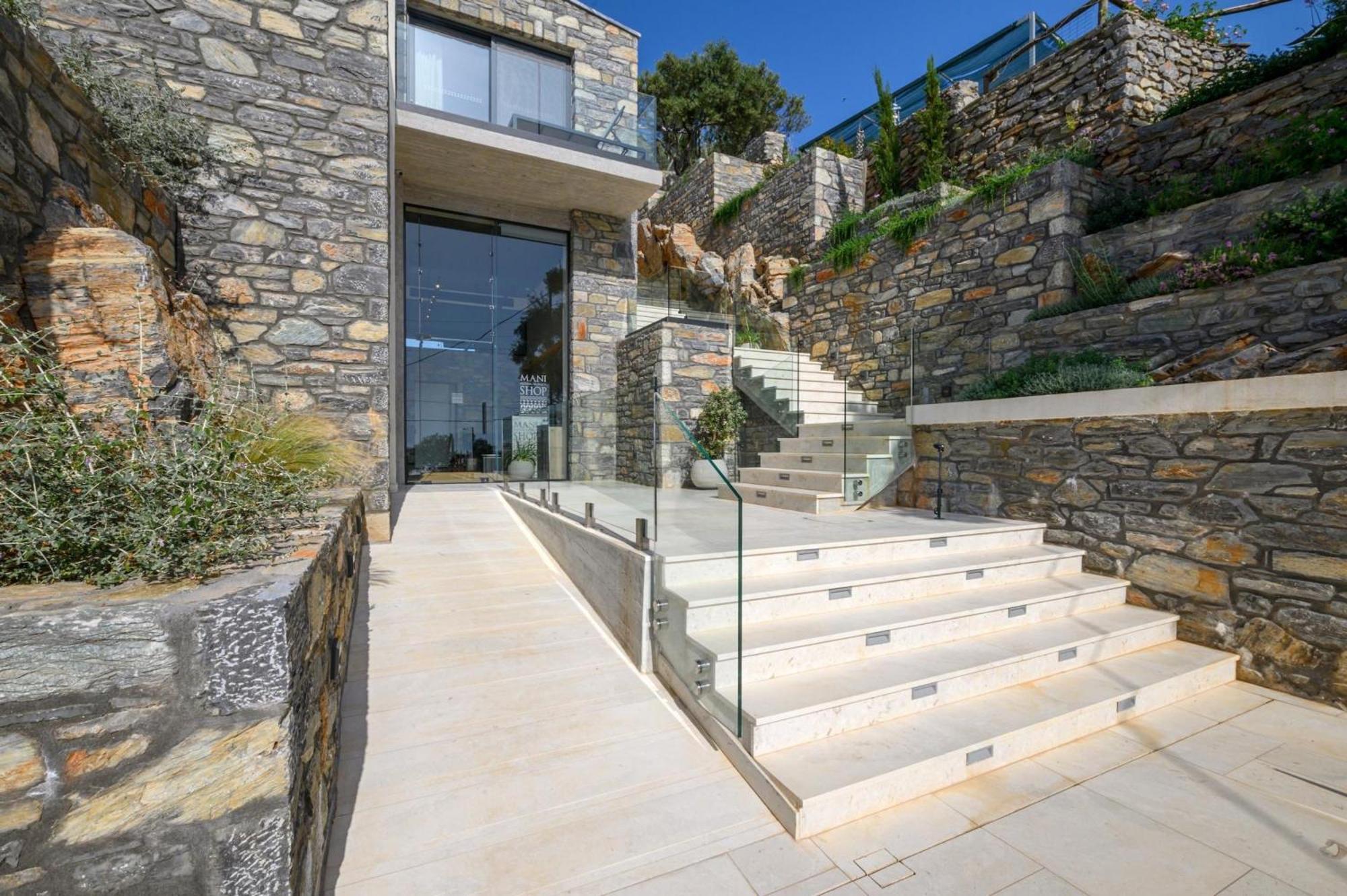 Mani Suites Agios Nikolaos  Exterior photo