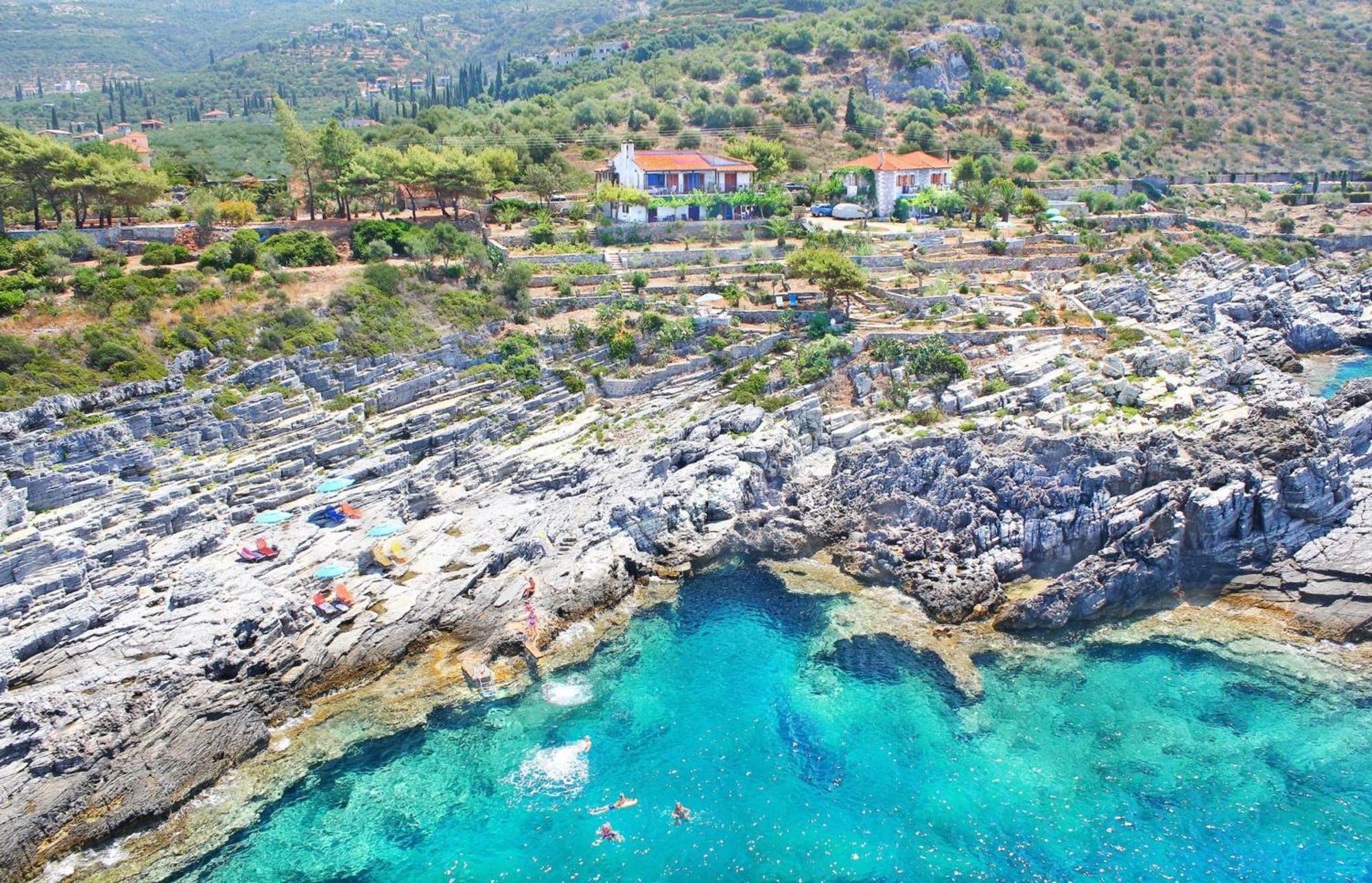 Mani Suites Agios Nikolaos  Exterior photo