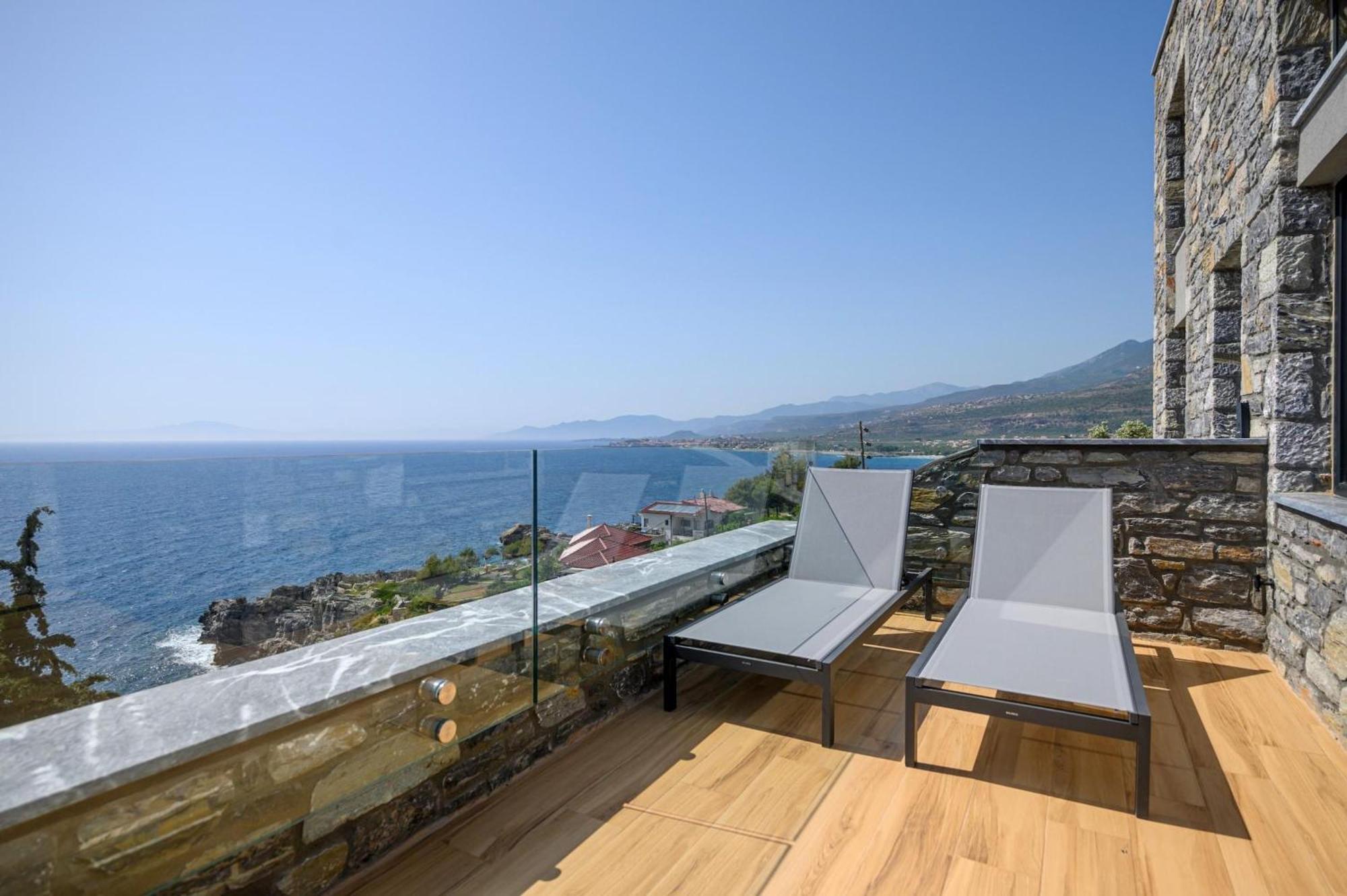 Mani Suites Agios Nikolaos  Exterior photo